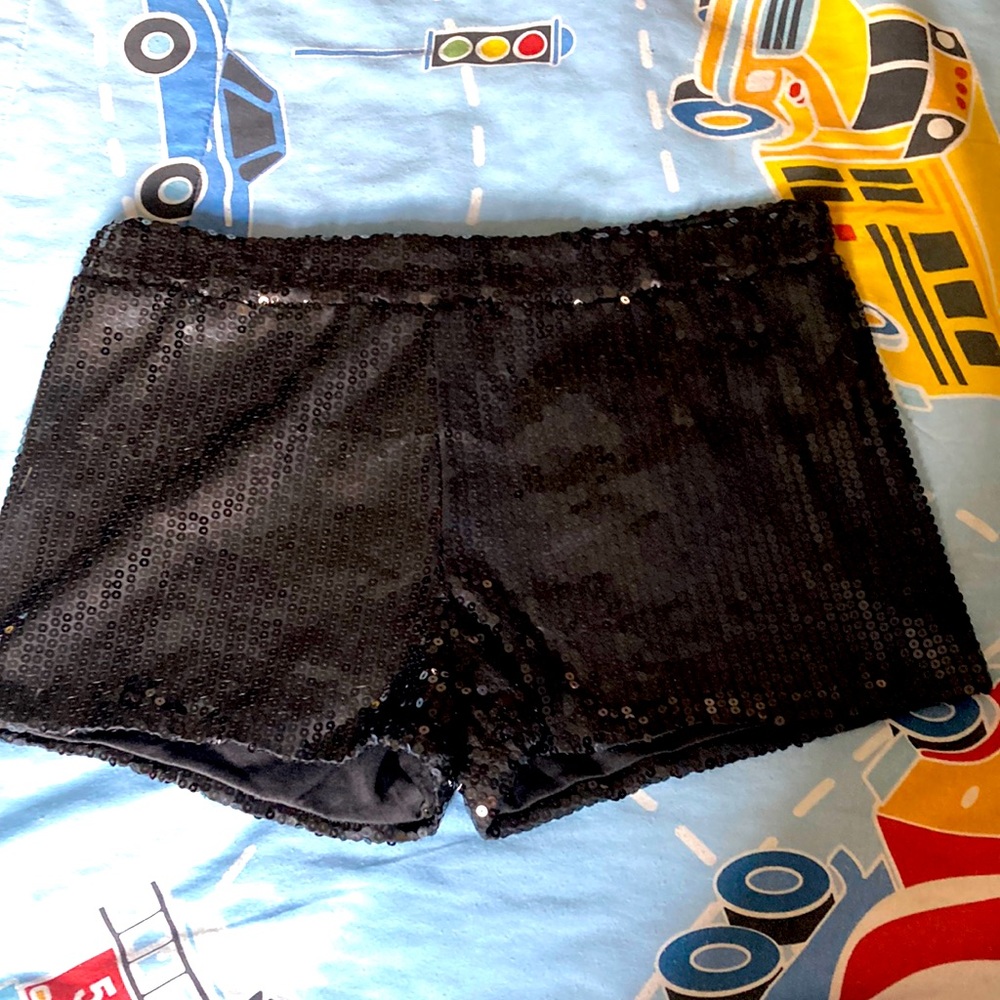 They have been used 1 time and just need to find a new home.